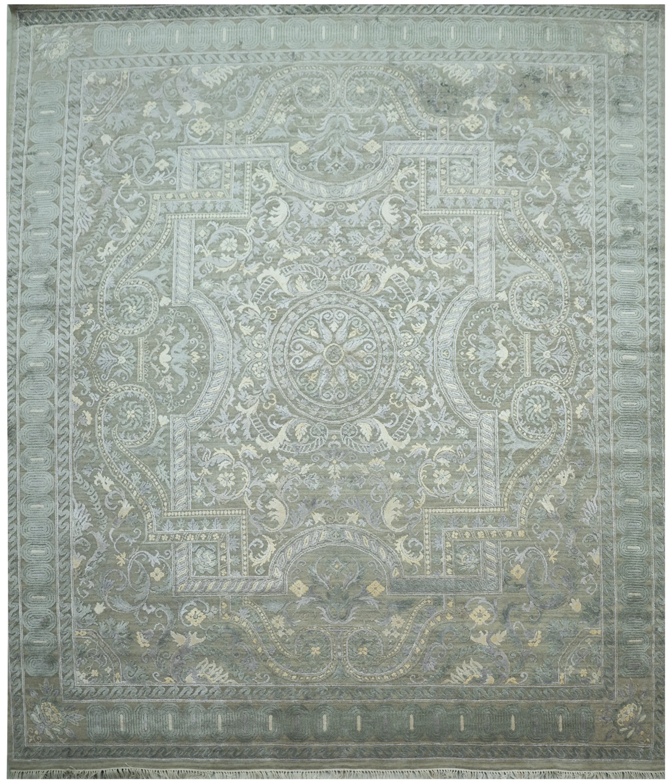 Regal Verdant