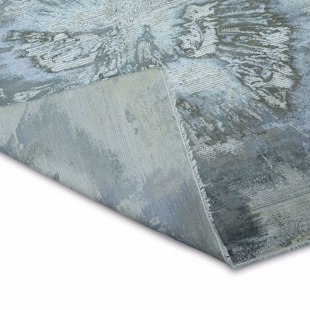 Arctic Bloom - Image 5